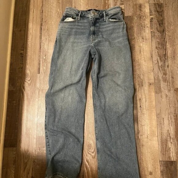 Hollister straight leg light blue demin jeans - Picture 5 of 6